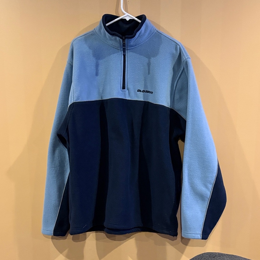 Old Navy Two-Tone Blue Fleece Pullover